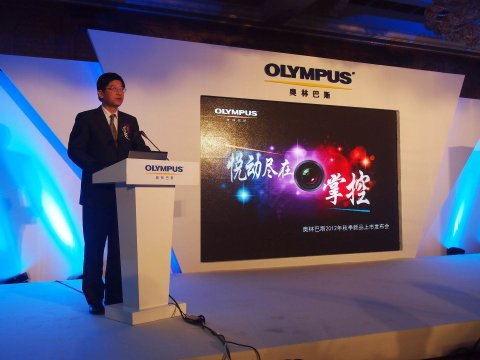 新闻发布会 - 确认公关 带你 做完美发新品布会策划