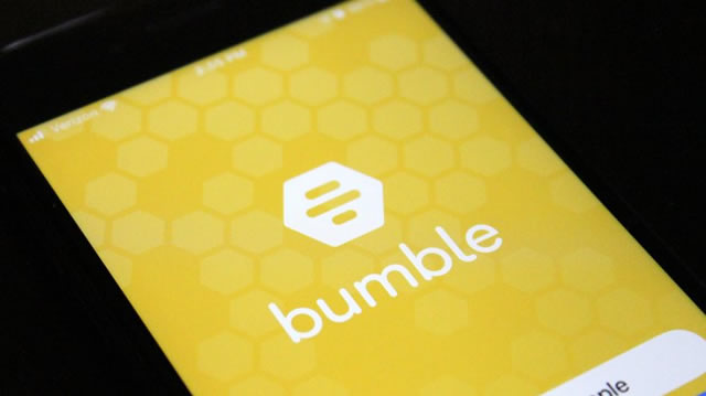 企业出海 - 约会应用 开发商 Bumble上市后首份财报超预期：盘