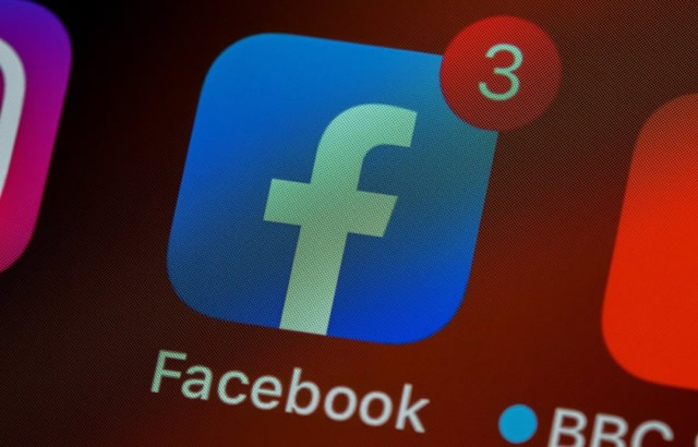 企业出海 - 报道称Facebook将利用 名为 TLDR的AI工具将对新闻文章