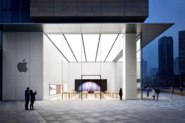 企业出海 -  苹果 宣布临时 关闭 中国大陆Apple Store零售店