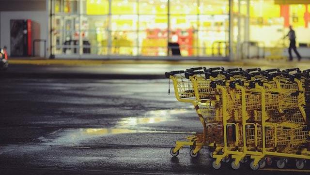 e-commerce-international-shopping-cart-buy-me.jpeg
