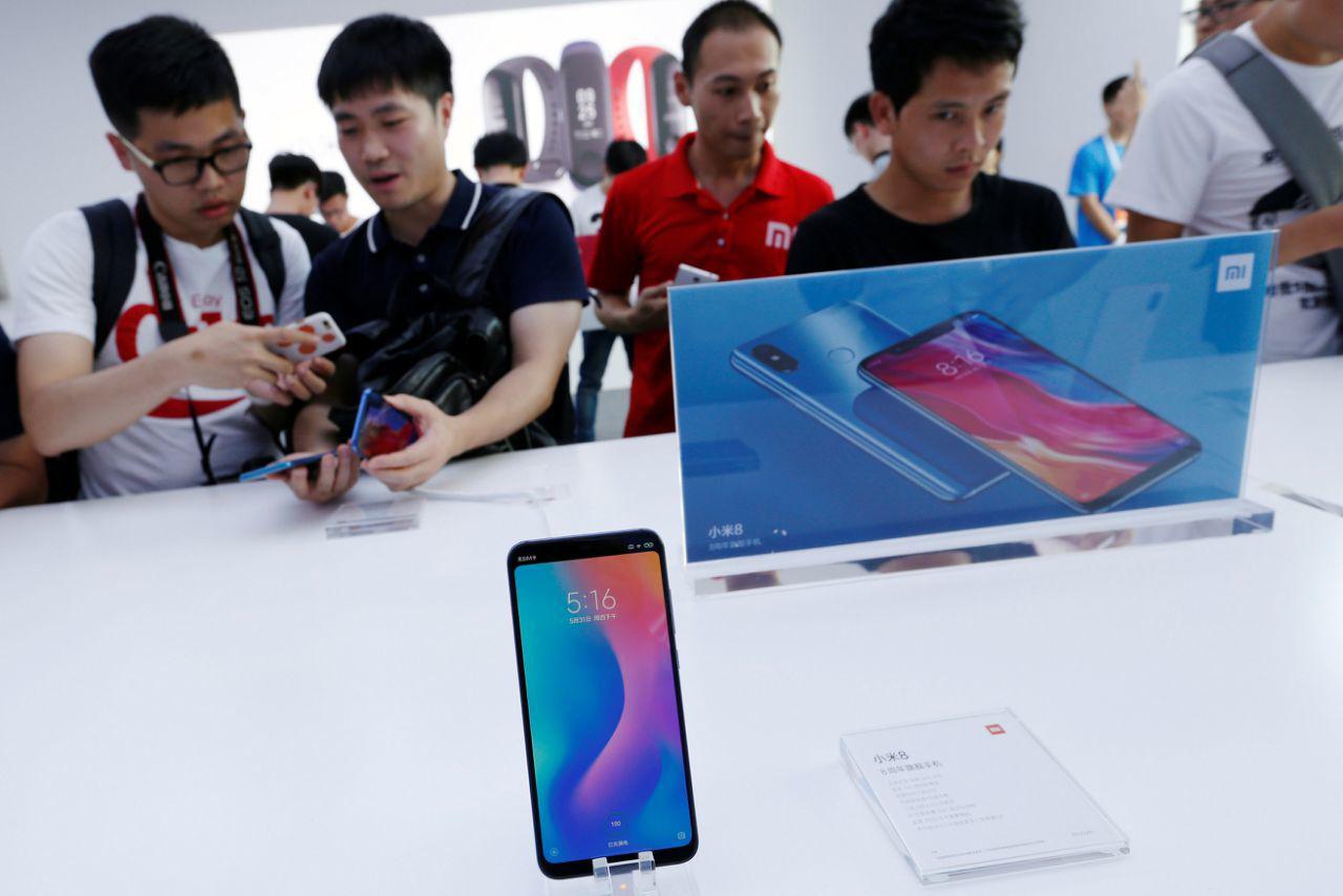 企业出海 - 中兴华为受挫之后，小米一加 手机 并 没有 放弃美